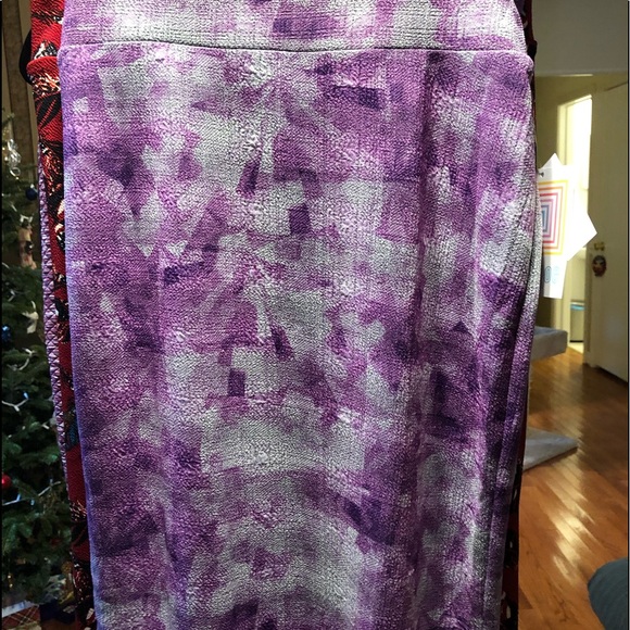 LuLaRoe Cassie Skirt - Picture 1 of 1